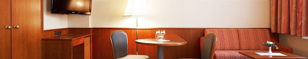 Hotel Marienbad Nuremberg ภายนอก รูปภาพ
